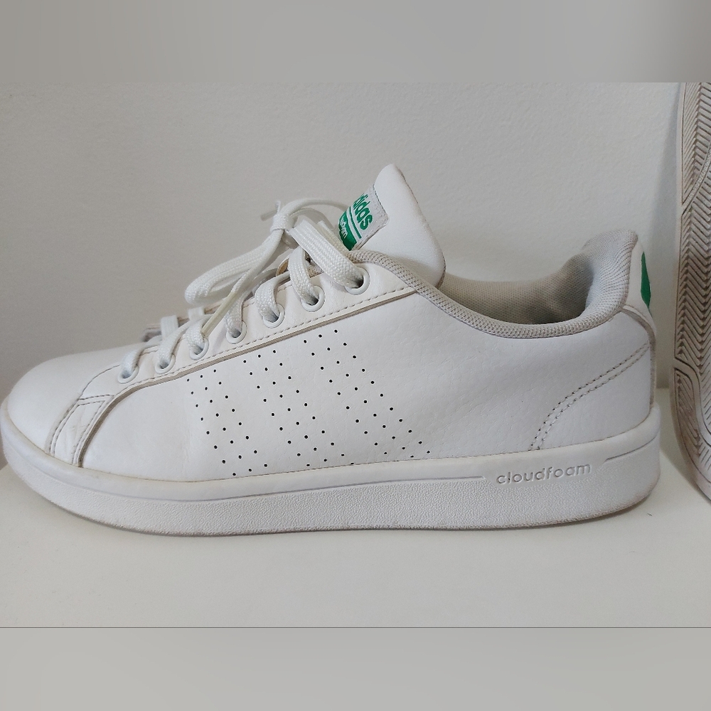 Adidas shoes - Picture 14 of 16